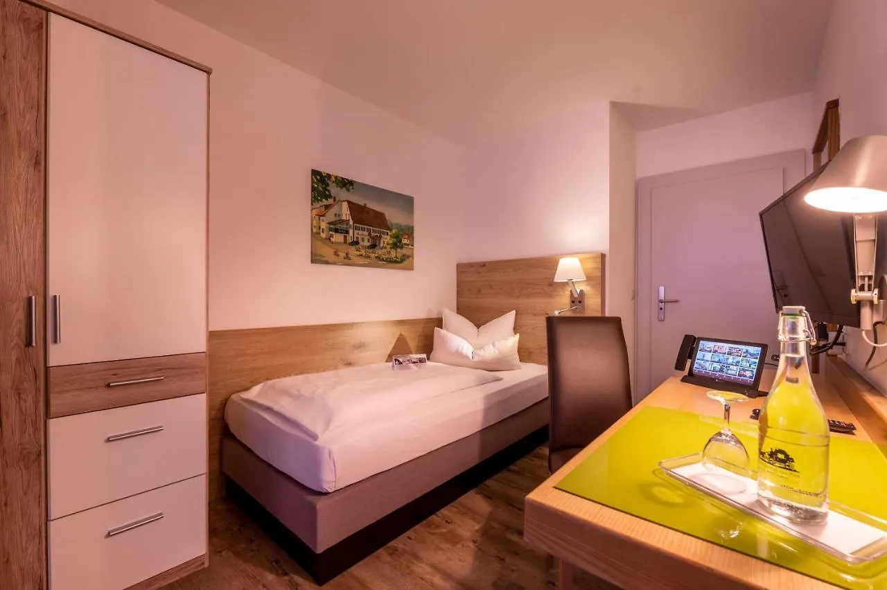 Zur Post Kuemmersbruck Hotel & Tiny Houses Kummersbruck